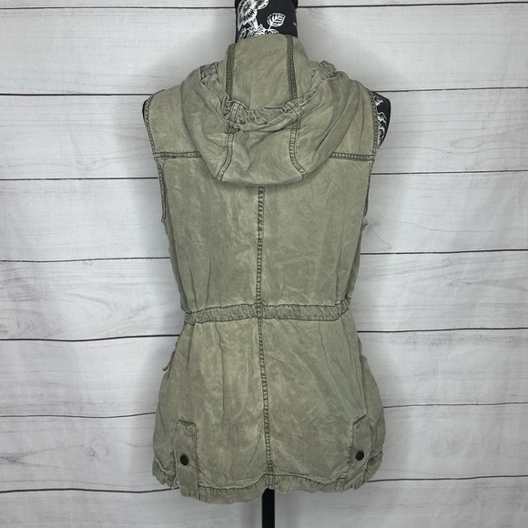 Kenneth Cole Reaction Light Weight Army Green Hooded Vest Size S - Picture 2 of 9